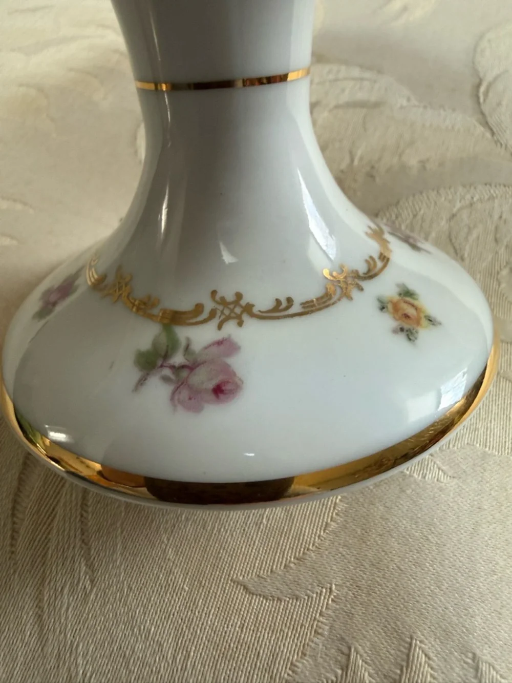Schumann‎ Arzberg Pedestal Compote Bowl Reticulated Floral Gold Germany